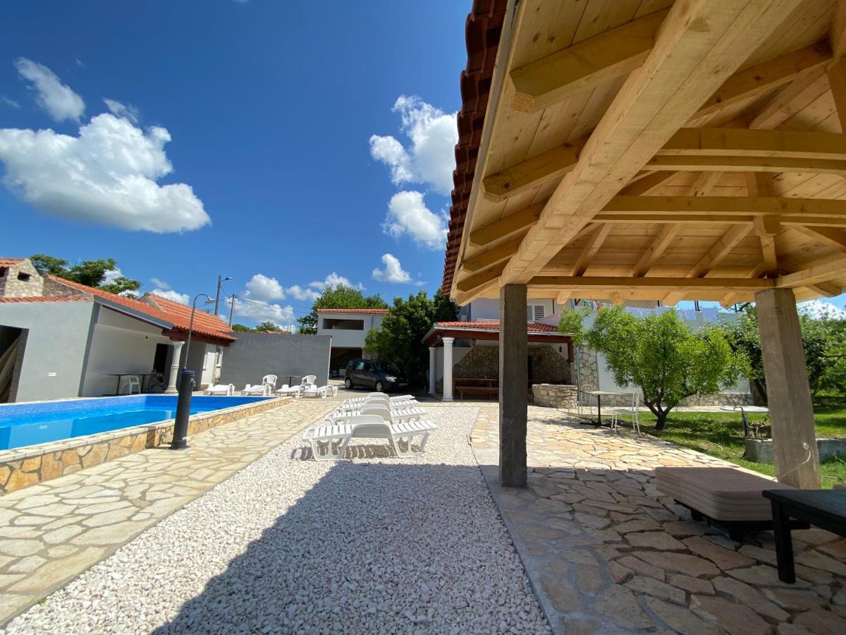 Guest Accommodation Grozdanic Dubravice Dış mekan fotoğraf